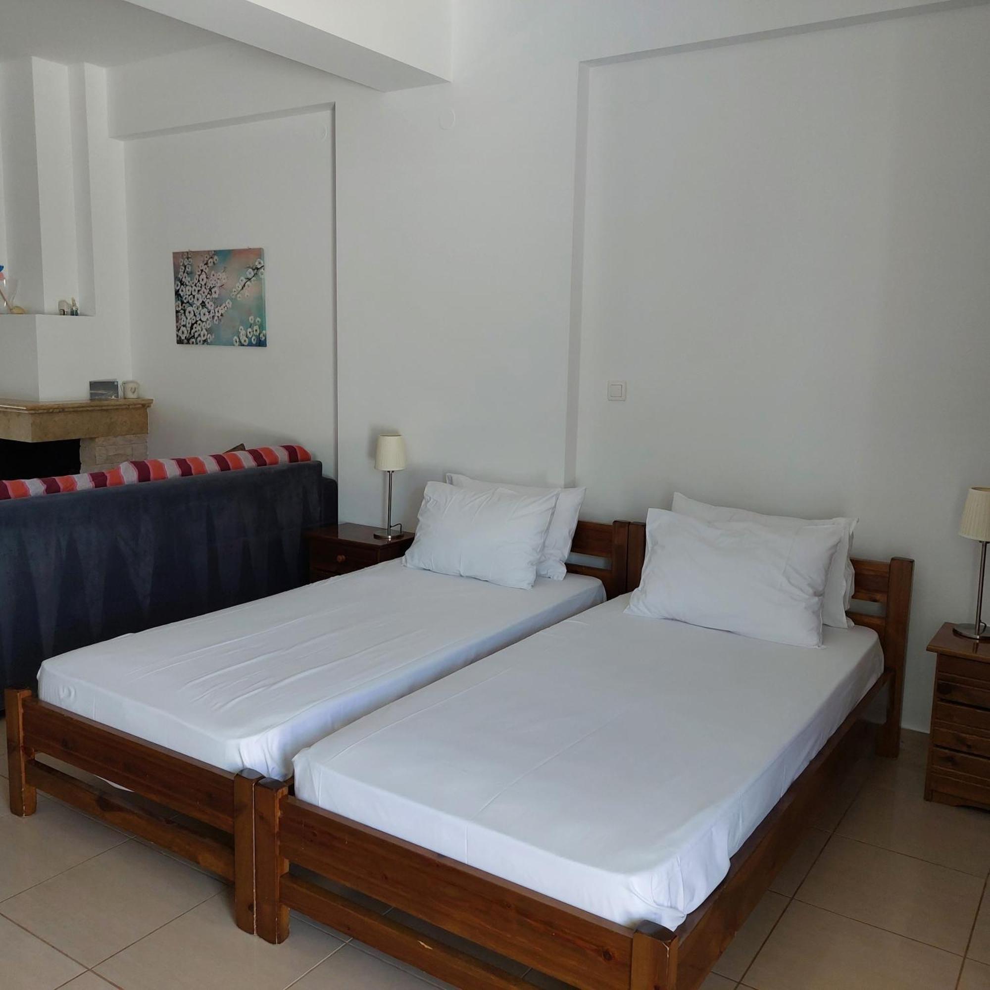 Elea Apartments Kalamata Exterior photo